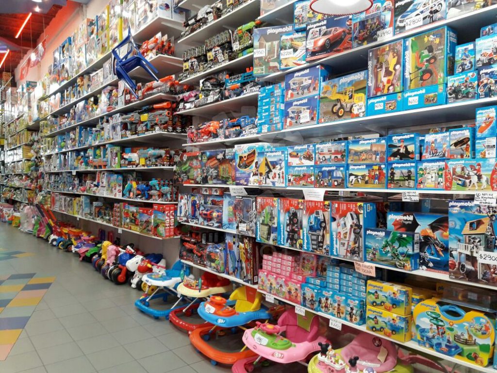 Las ventas de Reyes revirtieron caída y subieron hasta 3% impulsadas por cuotas y promociones
