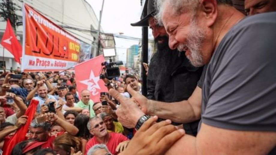 Lula: “Tengo que volver para que el pueblo coma tres veces al día”