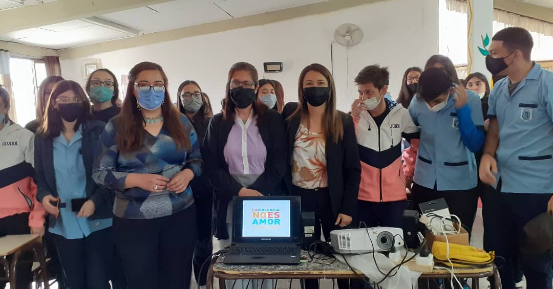 Caucete: ciclo de charlas de violencia de género en escuelas
