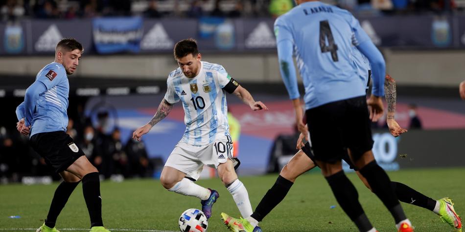 Hoy juega Argentina vs Uruguay