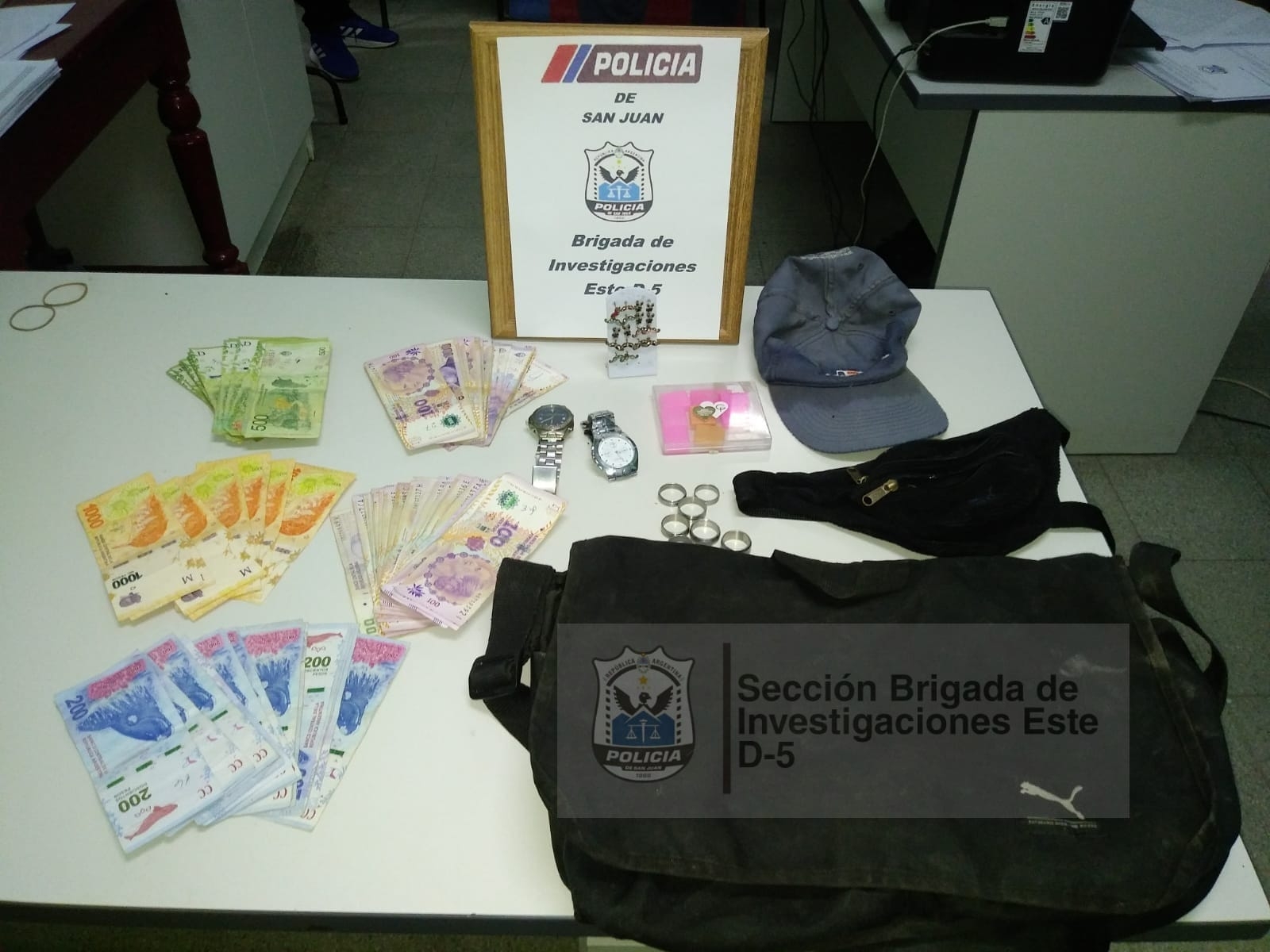 Caucete: lo atraparon con su cómplice al quedar grabados llevándose dinero