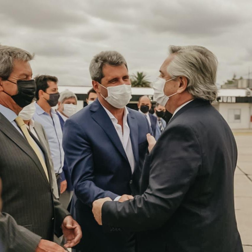 Después del aislamiento del Presidente, confirmaron que Uñac continuará con su agenda