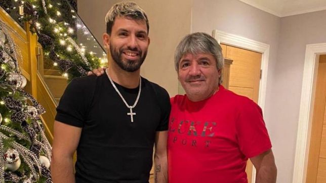 Los padres del Kun Aguero visitaron la Difunta Correa