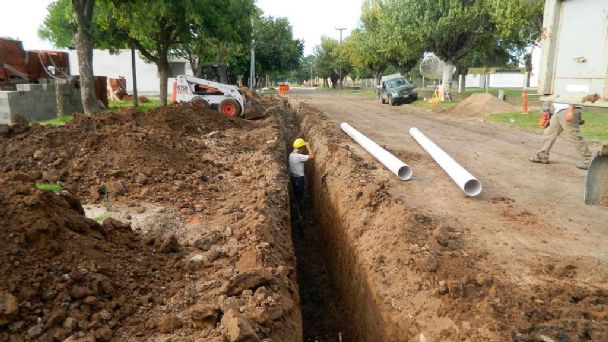Renovación de cloacas en Caucete: buscan terminar la obra este 2022