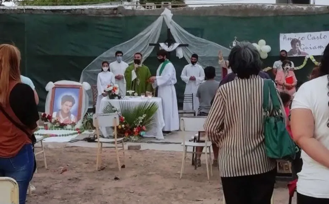 Caucete: juntan plata para hacer un templo que acerque a jóvenes al ‘beato de la red’
