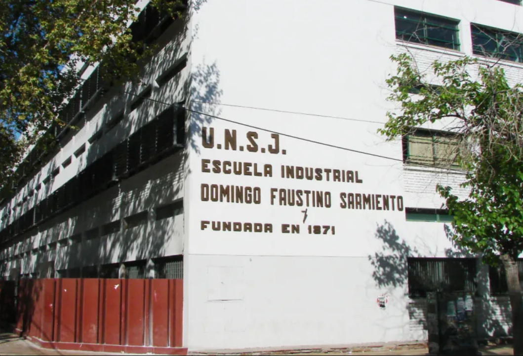 Abren las inscripciones para el ingreso a los Institutos Preuniversitarios