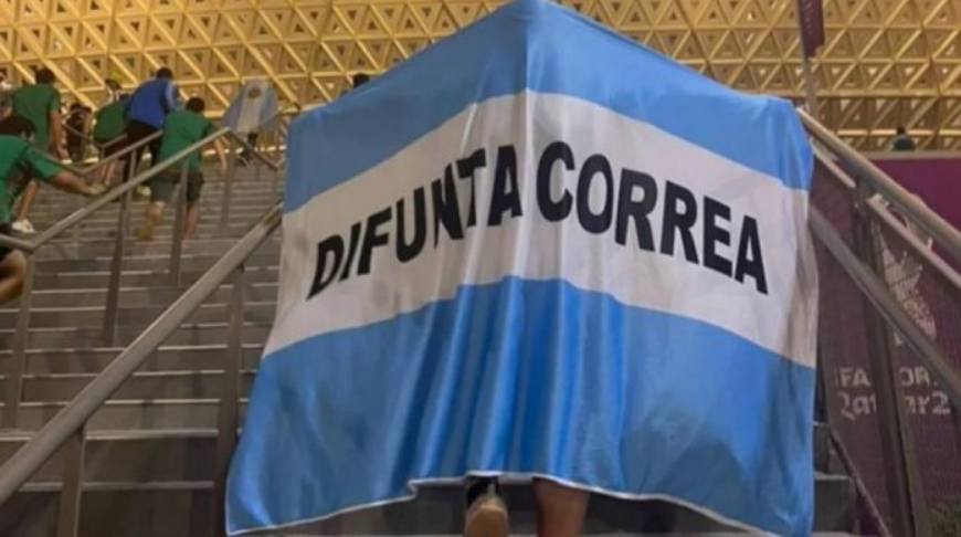Un sanjuanino llevó una bandera de la Difunta Correa a Qatar