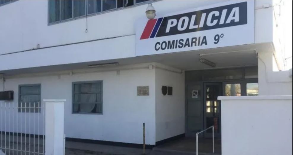Caucete: aprehendieron a 3 menores y el padre de uno de ellos desató una pelea en la comisaría: quedó detenido