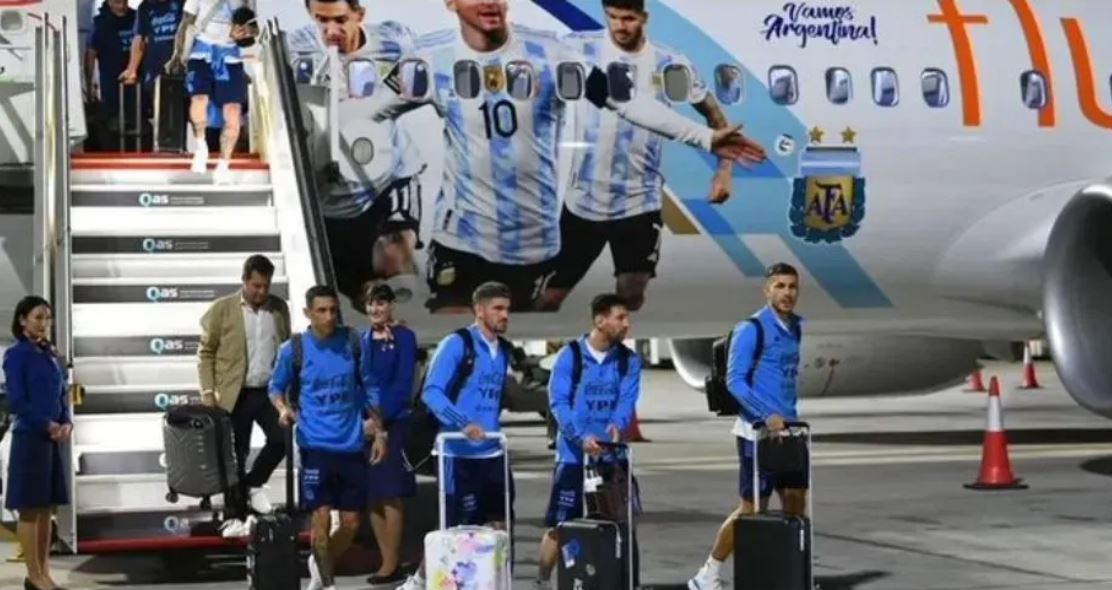 La selección ya esta viajando para llegar mañana al país