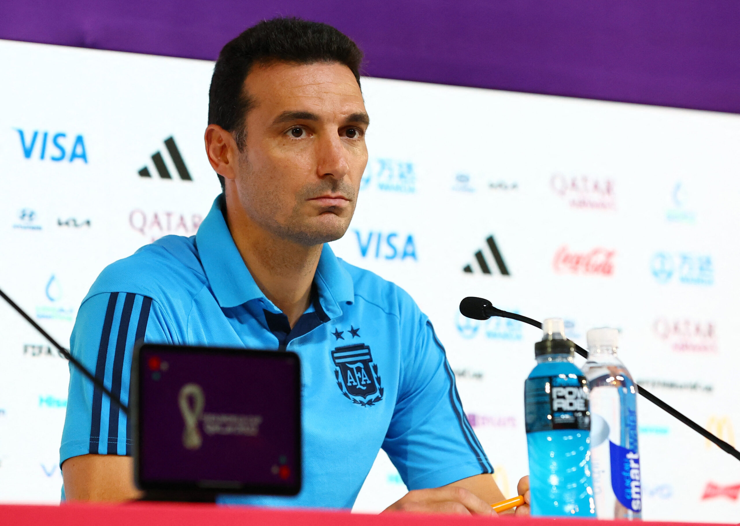 Scaloni destrozó a la prensa malintencionada: «Sabemos ganar y perder»