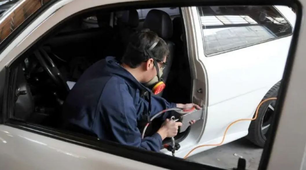 Ya rigen los nuevos valores para grabar autos y motos en San Juan