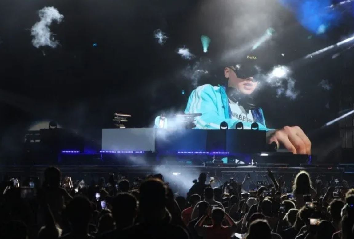 Bizarrap revolucionó la segunda noche de la FNS