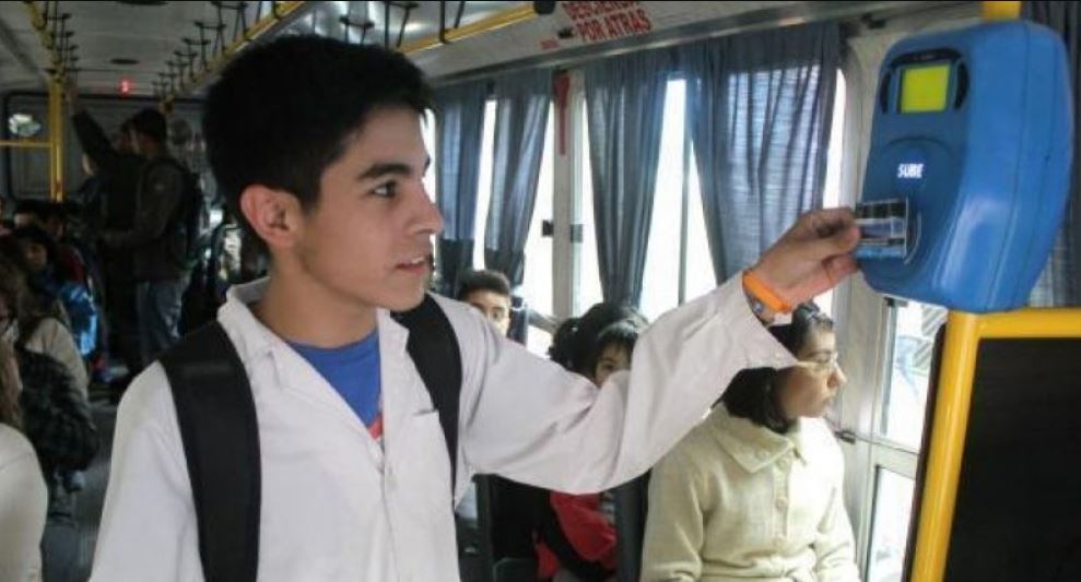 Por el inicio de clases: actualizan los horarios de los recorridos de colectivos
