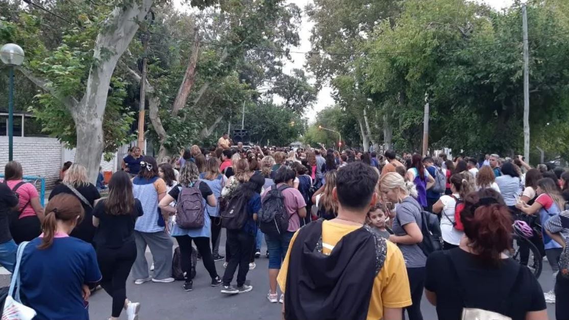 No les descontarán los días de paro a los docentes