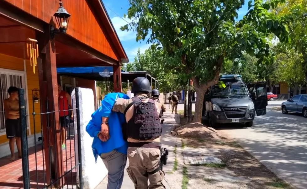 Caucete: dos hermanos cayeron presos tras el secuestro de drogas en su casa