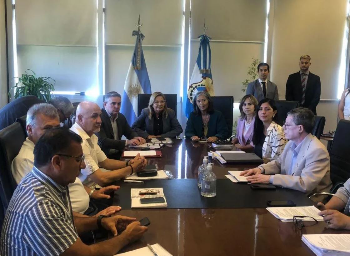 Paritarias: el Gobierno convocará a los gremios entre el 3 y 7 de julio