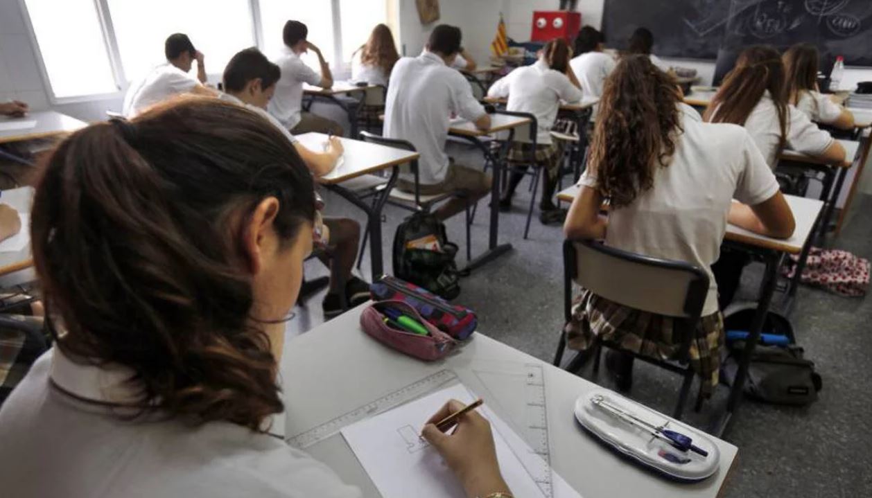 Desde el Ministerio de Educación anunciaron un nuevo cambio para los alumnos regulares