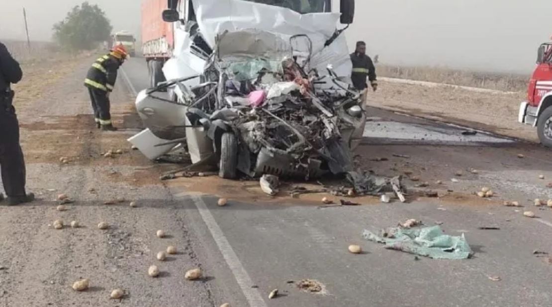 El Zonda golpeó a Mendoza y hay dos muertes en accidente que le atribuyen a las fuertes ráfagas