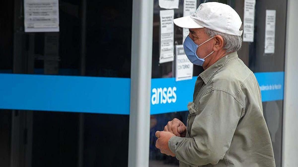 Beneficio para jubilados y pensionados: cómo acceder al reintegro de hasta $8.000