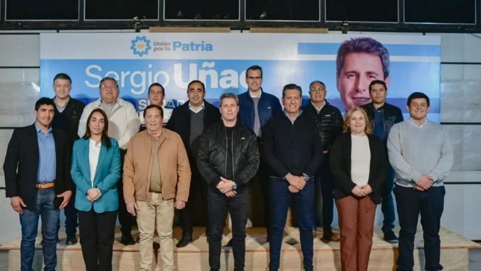 Intendentes electos de «Vamos San Juan» firmaron su apoyo a Sergio Uñac