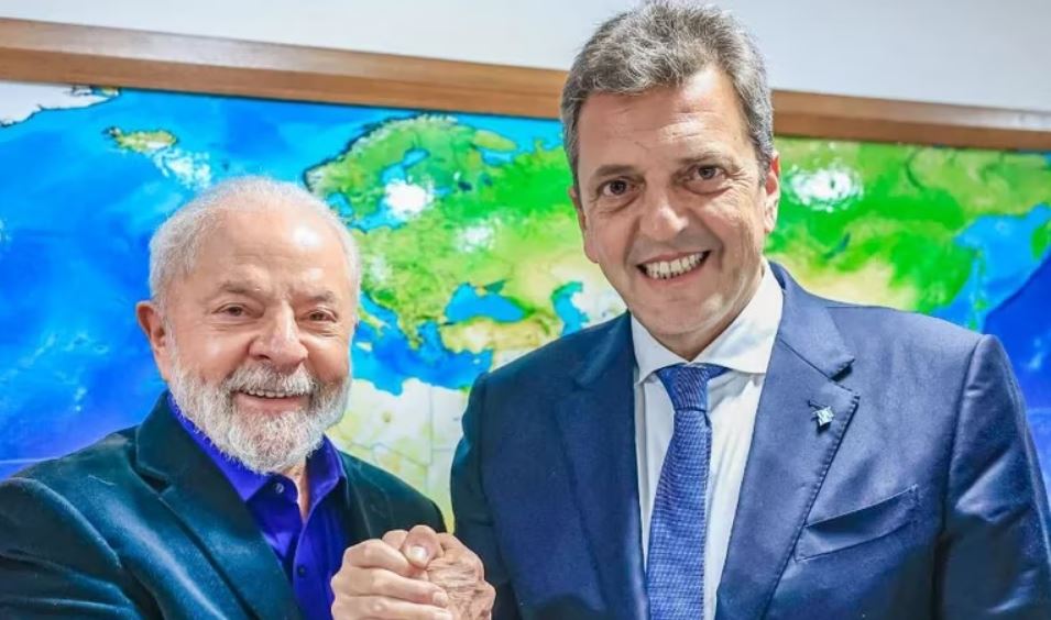 Lula a Massa: «tenemos que ganar» las elecciones