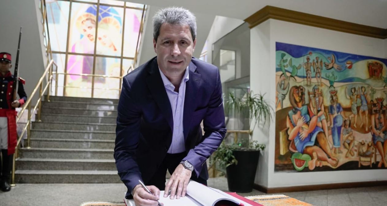 Uñac fue a Santiago del Estero para acompañar a Massa en el Debate