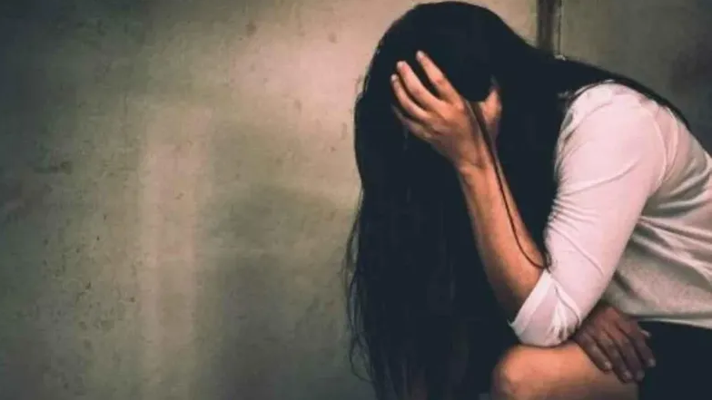 San Juan: una joven de 18 años fue violada en la puerta de un boliche