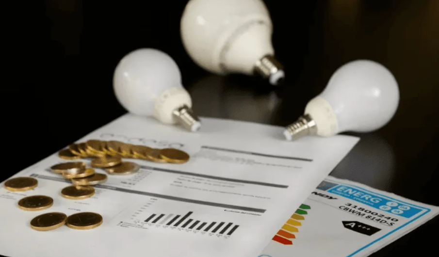 Cómo sería la quita de subsidios que planea el Gobierno para las tarifas de luz y gas