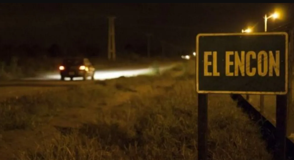 Una mujer se quedó dormida, perdió el control del auto y volcó