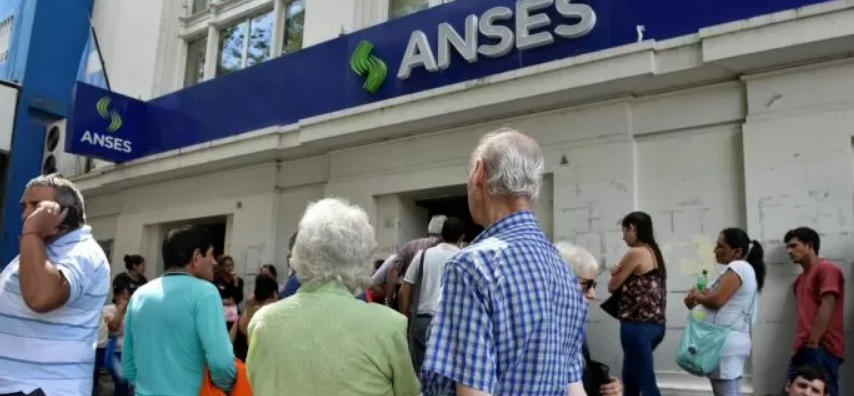 Se confirmó el nuevo bono de ANSES para jubilados: los montos y fechas de pago