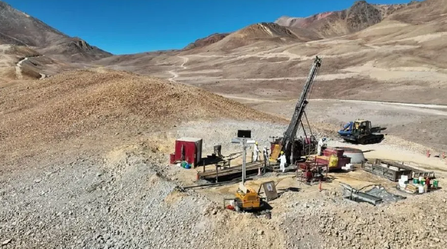 En febrero retomarán la evaluación ambiental de tres proyectos mineros