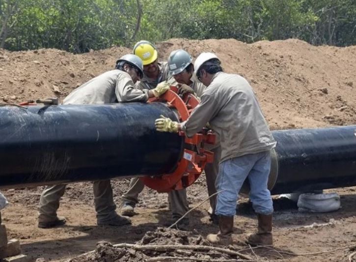 Ecogas habla de “dos jornadas” para arreglar la rotura del caño troncal: piden restringir “al máximo” el consumo, no hay GNC y cortan a industrias