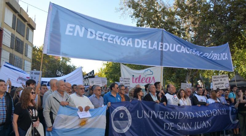 Preparan una tercera Marcha Federal Universitaria para el 12 de noviembre