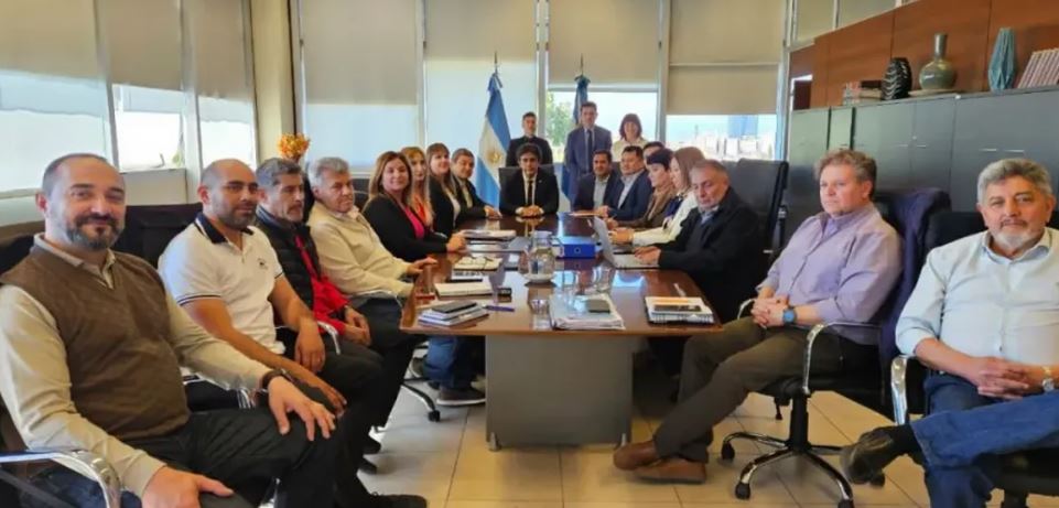Sigue el dialogo entre el gobierno provincial y los docentes