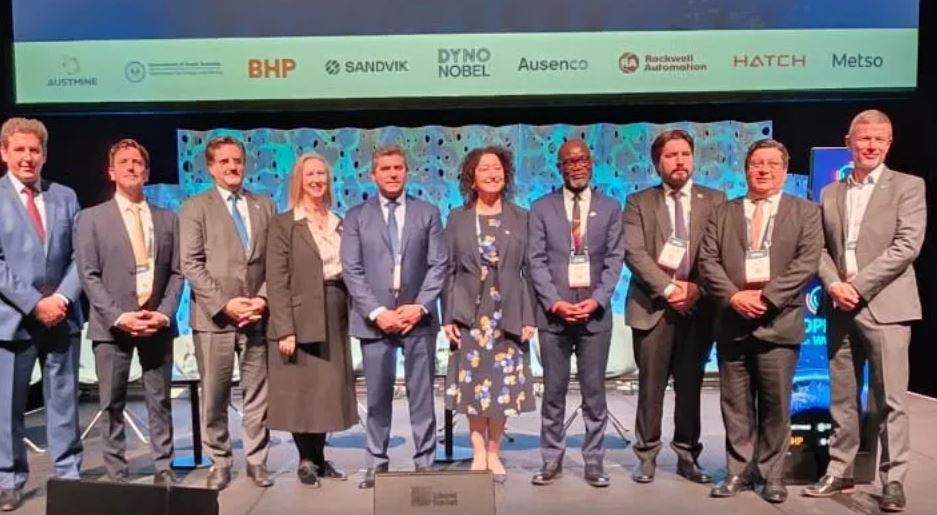Comenzó en Australia la Conferencia Mundial de Cobre con la presencia de Orrego
