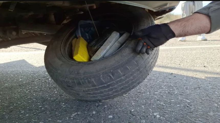 Caucete: viajaban con una rueda rellena con cocaína