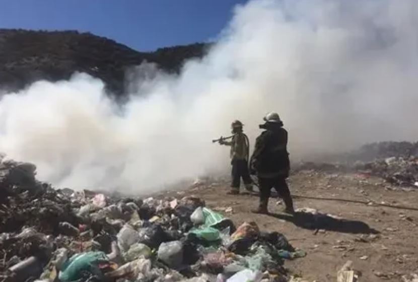 Caucete: los vecinos reclamaron por la quema del basural y exigen una solución