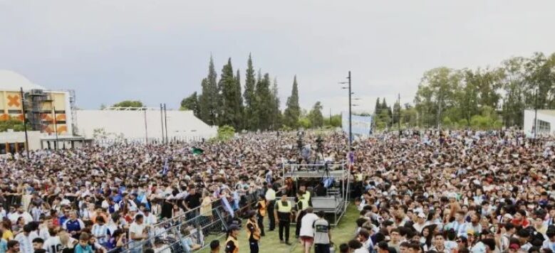 Vallarán el Parque el 21 de Septiembre y 250 policías controlarán el ingreso de alcohol