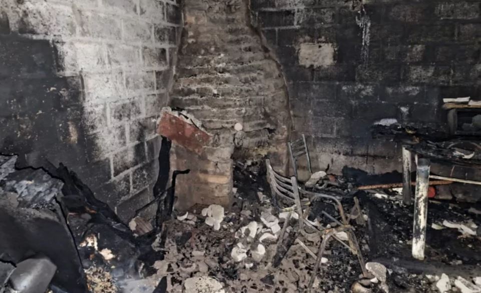 ¿El incendio en el que murió una nena fue intencional? La madre es una de las involucradas en la banda de reos que vendía droga en la cárcel