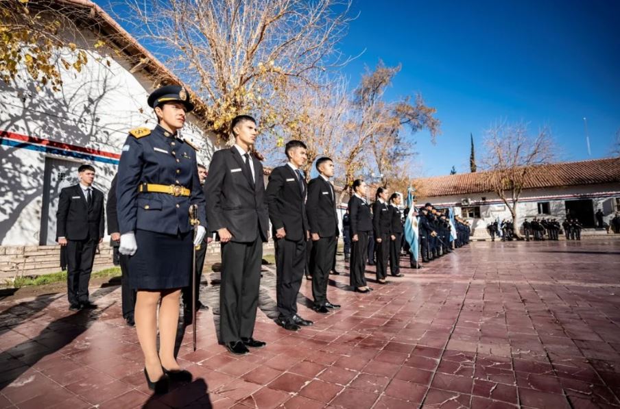 Expectativa por la preinscripción para ingresar a la policía