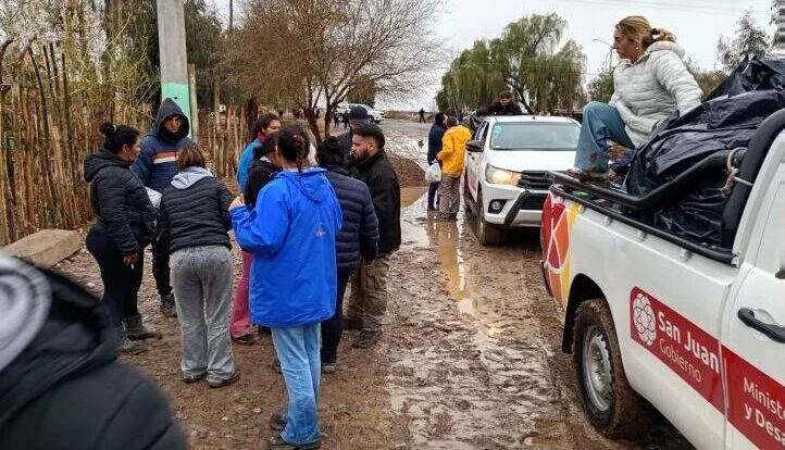 Un total de 5.103 familias de San Juan recibieron asistencia por la lluvia