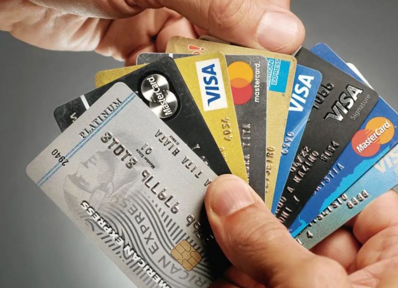 Adiós a la deuda con tarjeta: ya no tendrás que pagarla y quedará prescripta