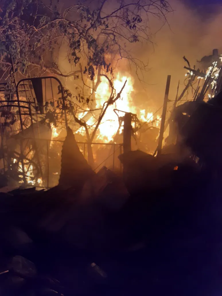 Lucha contra el cáncer y perdió todo en un incendio