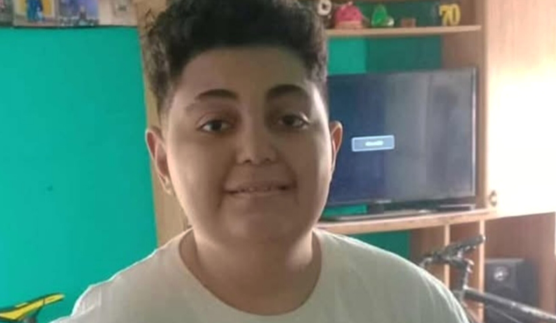 Caucete: Un chico que padece una grave enfermedad sufrió una dura caída de un colectivo