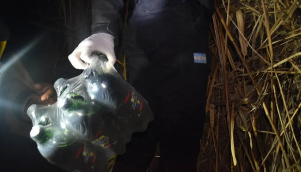 Un policía fue condenado por coimear dos packs de gaseosas y otro de «Fernandito»