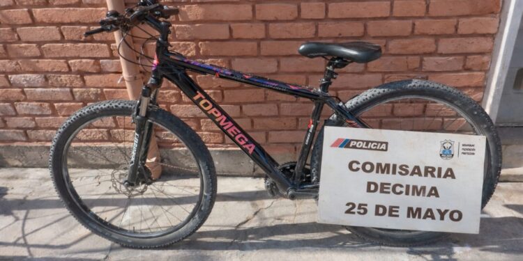 25 de Mayo: robó una bicicleta y encima insultó a la Policía cuando lo pararon