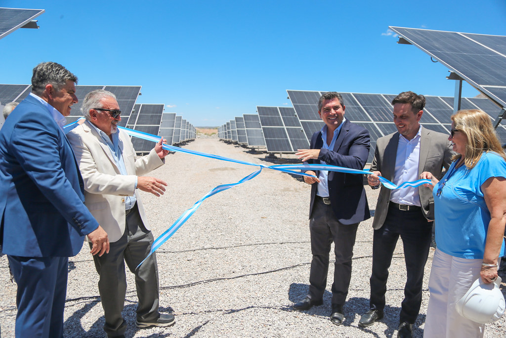 Orrego participó de la inauguración del parque fotovoltaico en Caleras San Juan