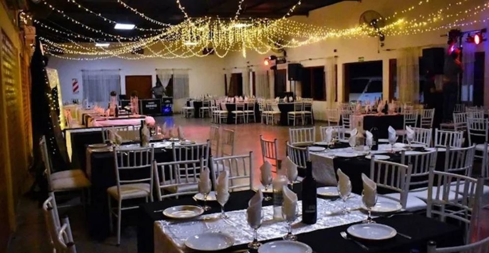 Ladrones robaron un salón de eventos, se robaron hasta los ventiladores