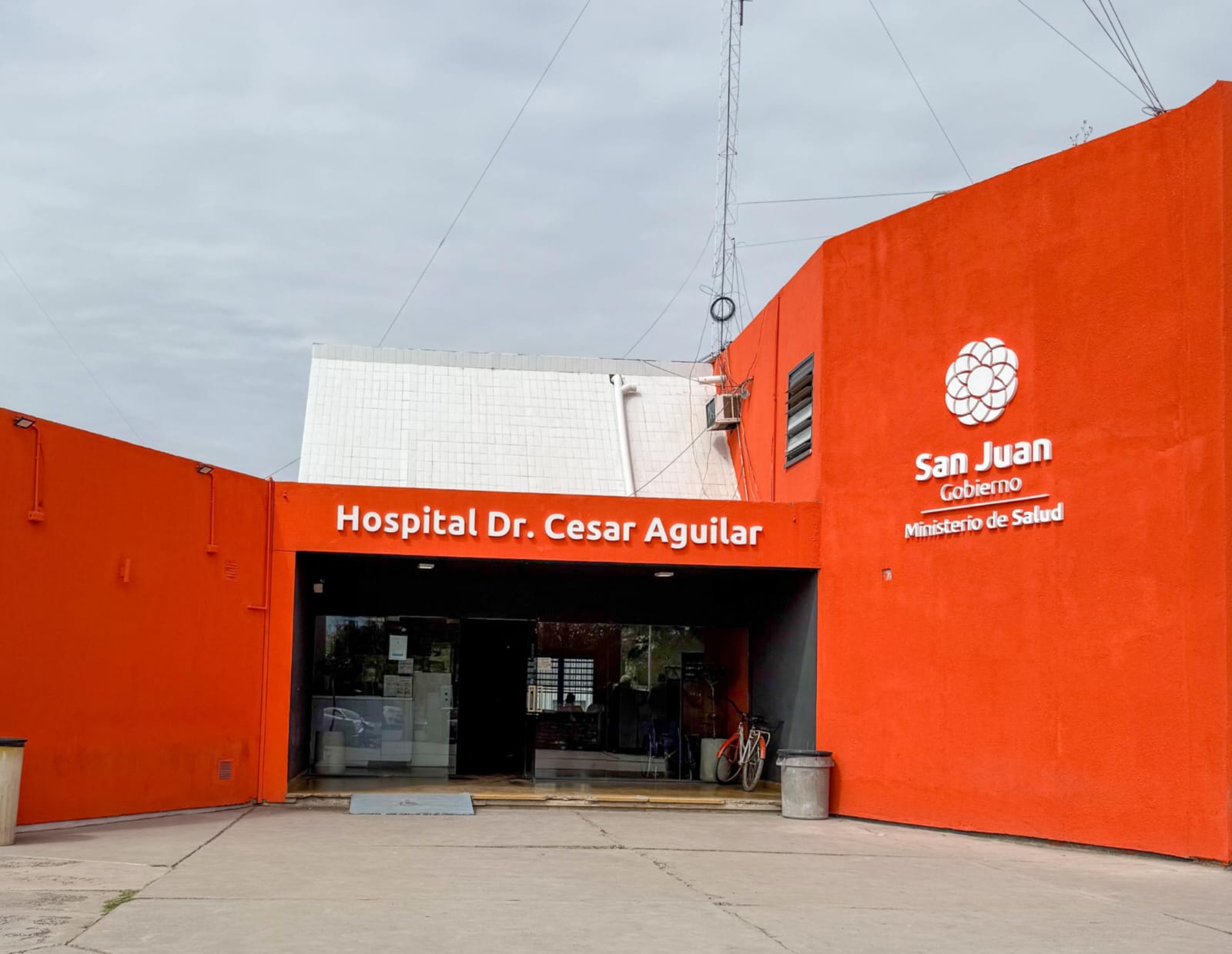 Se sigue ampliando la atención médica, nuevas obras y servicios