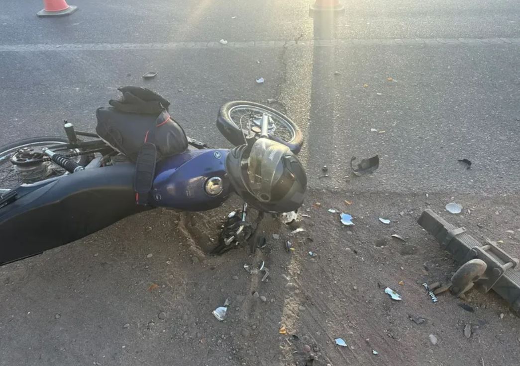 25 de Mayo: grave choque entre una moto y una bicicleta